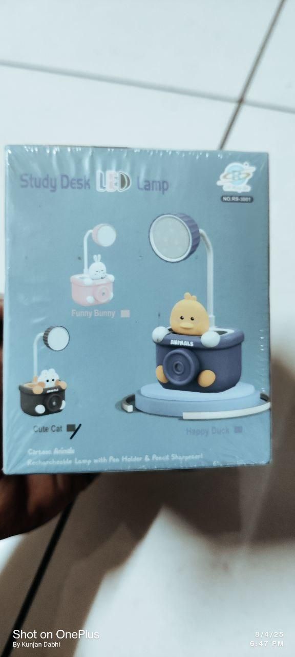 Study Glow – All-in-One Lamp, Pen Holder & Sharpener